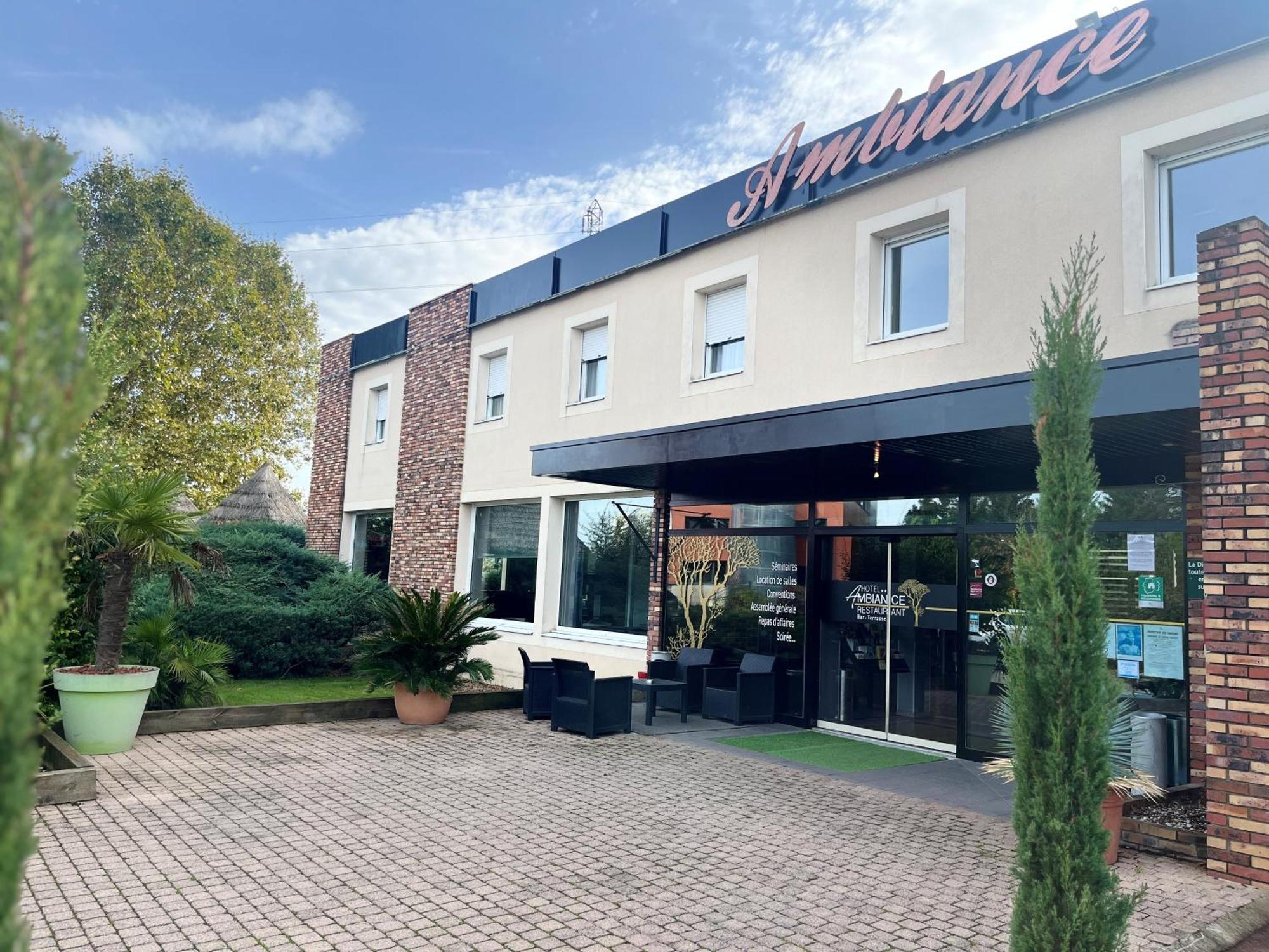 Ambiance Hotel Limas Екстериор снимка