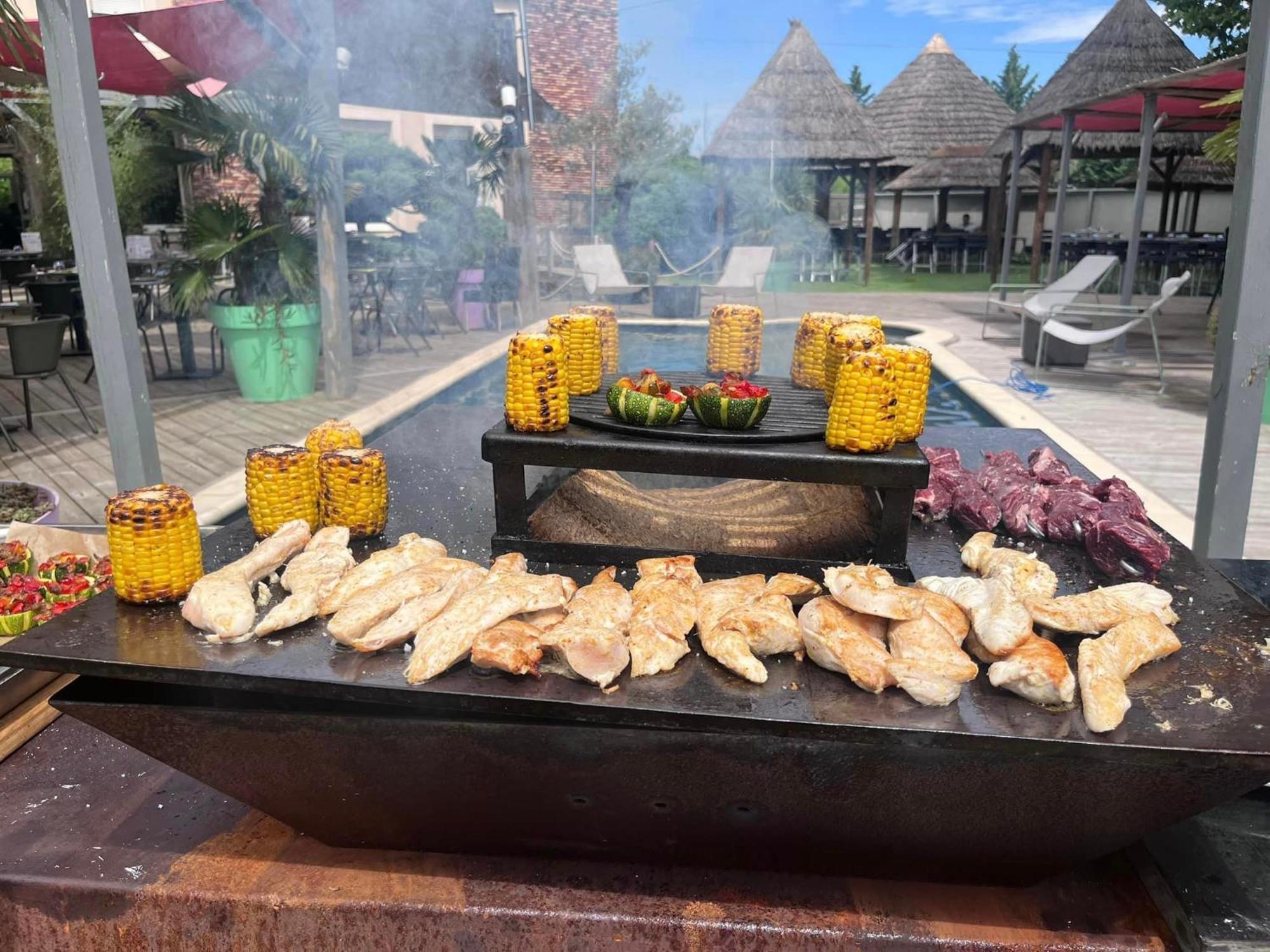 Ambiance Hotel Limas Екстериор снимка